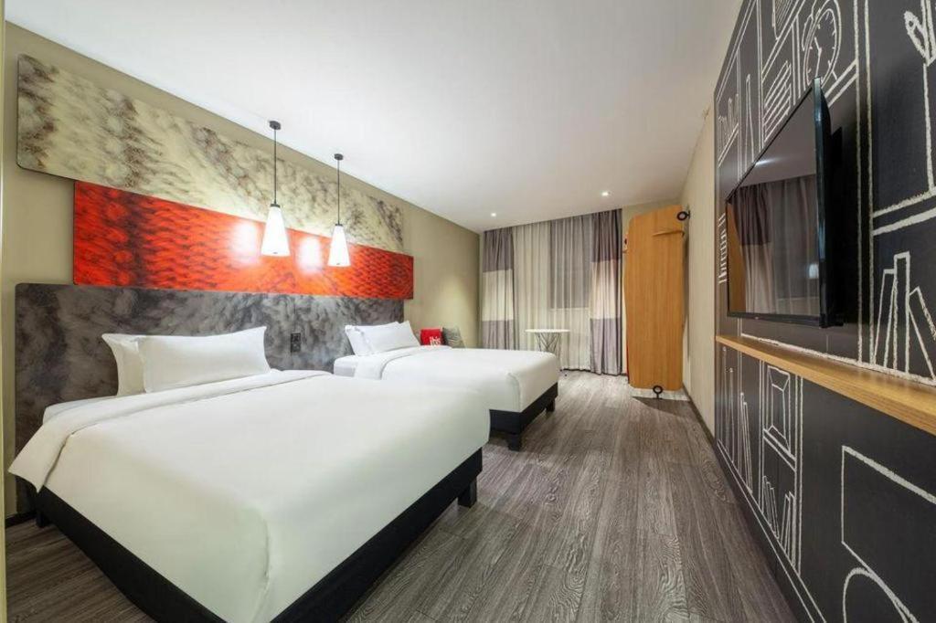 Ibis Nanchang Zhongshan Road Pedestrian Street Hotel Esterno foto